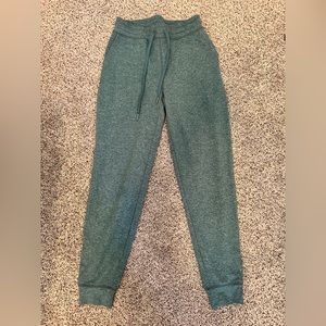 American Eagle Green Everywhere Joggers